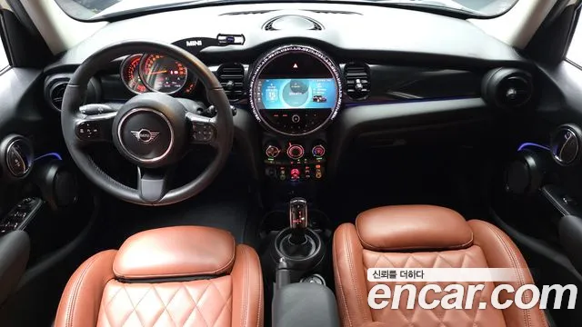 Mini Cooper Cooper 5 дверей Classic — Фото автомобиля 7