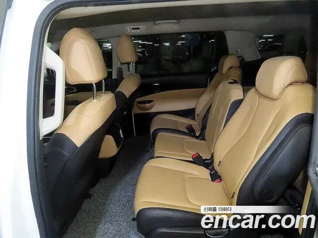 Kia Canival Carnival 4 поколение Дизель 11 мест Prestige — Фото автомобиля 7