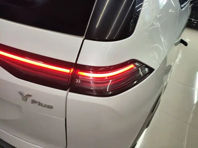 GAC Aion Y — Фото автомобиля 7