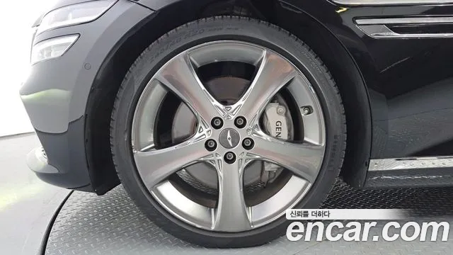 Genesis G80 Бензин 3.5 турбо AWD — Фото автомобиля 18