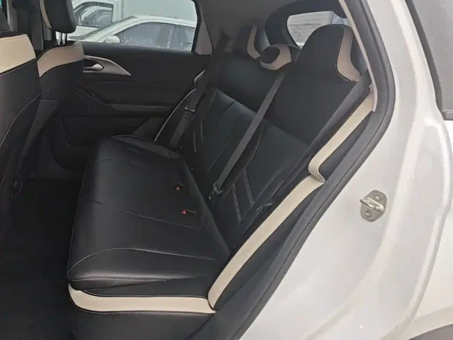 Geely Geometry E Firefly — Фото автомобиля 16
