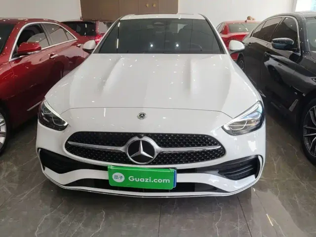 Mercedes-Benz C-Class — Фото автомобиля 2