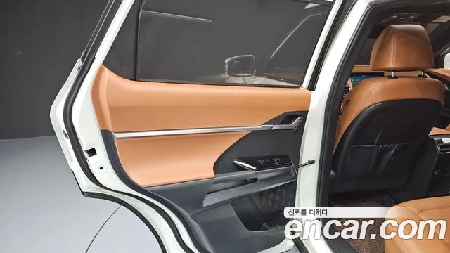 KGM Torres — Фото автомобиля 14