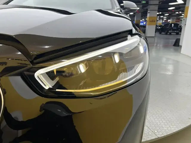 Mercedes-Benz S-Class — Фото автомобиля 8