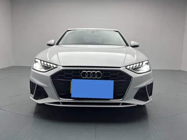Audi A4L — Фото автомобиля 2