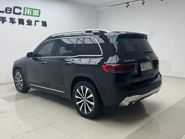 Mercedes-Benz GLB-Class — Фото автомобиля 6
