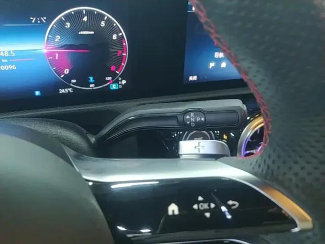 Mercedes-Benz A-Class — Фото автомобиля 9