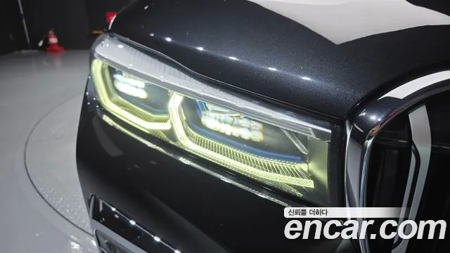 BMW 7 Series G11 — Фото автомобиля 22