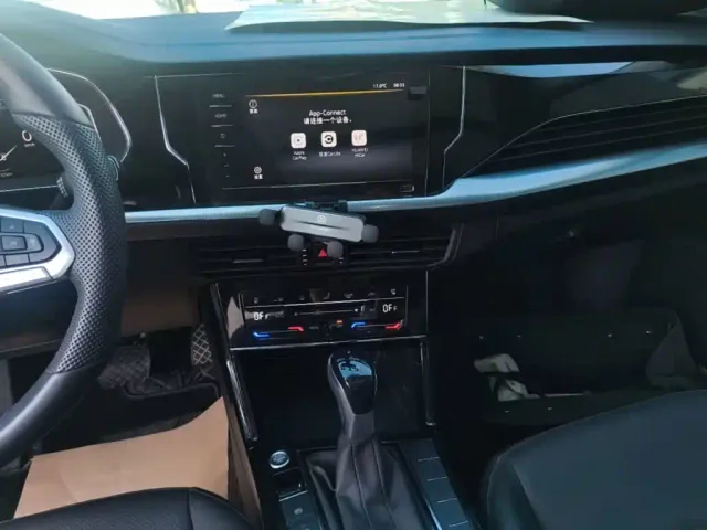 Volkswagen Passat — Фото автомобиля 12
