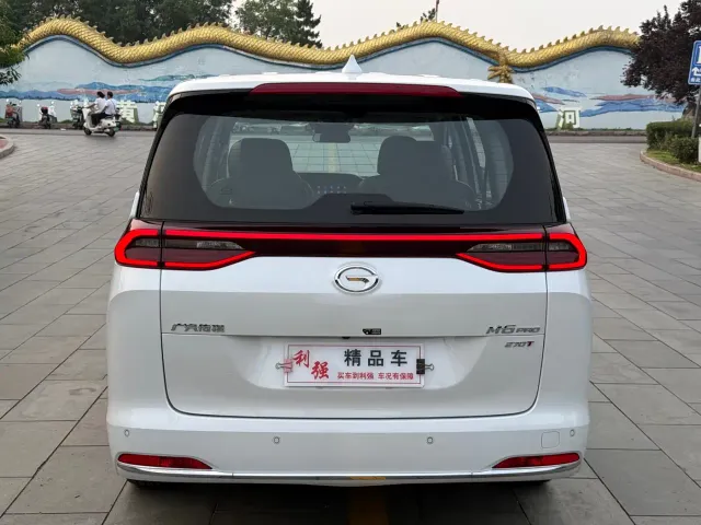 GAC Trumpchi M6 — Фото автомобиля 21