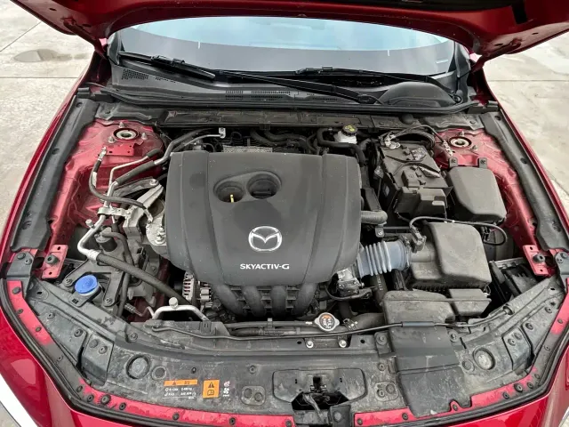 Mazda Axela — Фото автомобиля 19