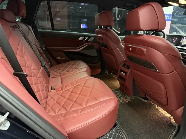 BMW X5 — Фото автомобиля 7