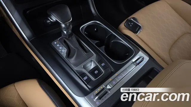 Kia Canival Carnival 4 поколение Бензин 9 мест Prestige — Фото автомобиля 9