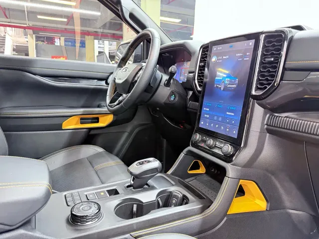 Ford Ranger — Фото автомобиля 11