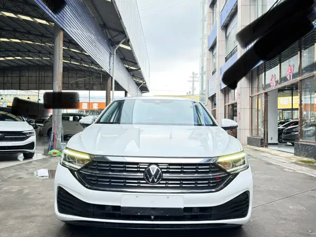 Volkswagen Sagitar — Фото автомобиля 2