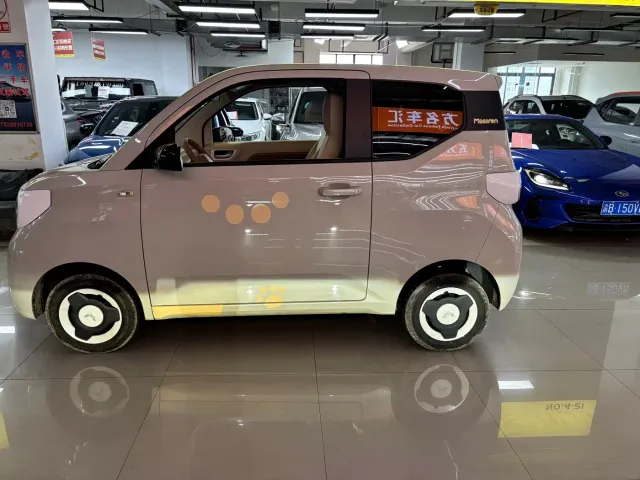 Wuling Hongguang Mini EV — Фото автомобиля 3