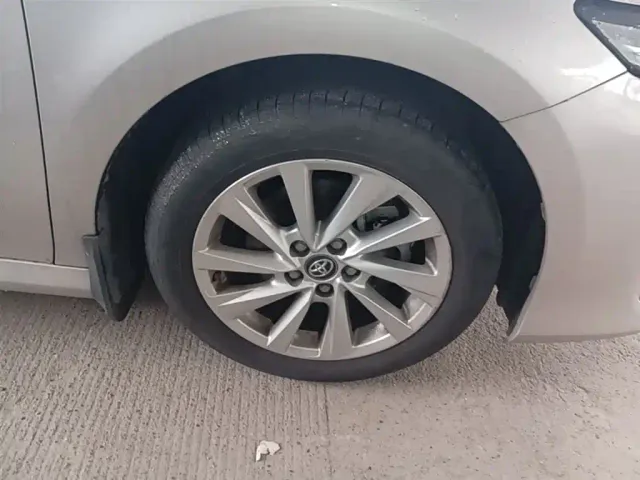Toyota Camry — Фото автомобиля 13