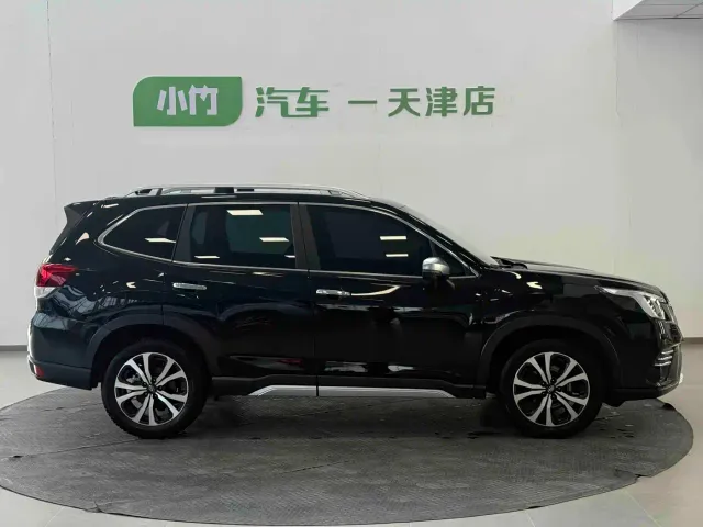 Subaru Forester — Фото автомобиля 4