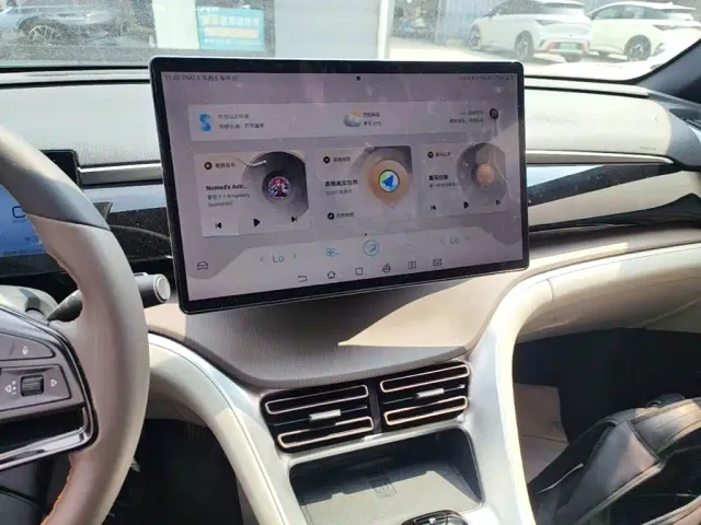 BYD Song Pro — Фото автомобиля 12