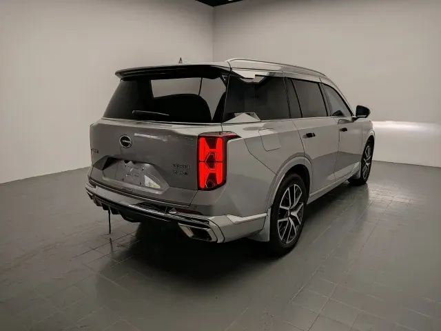 GAC Trumpchi GS8 — Фото автомобиля 7