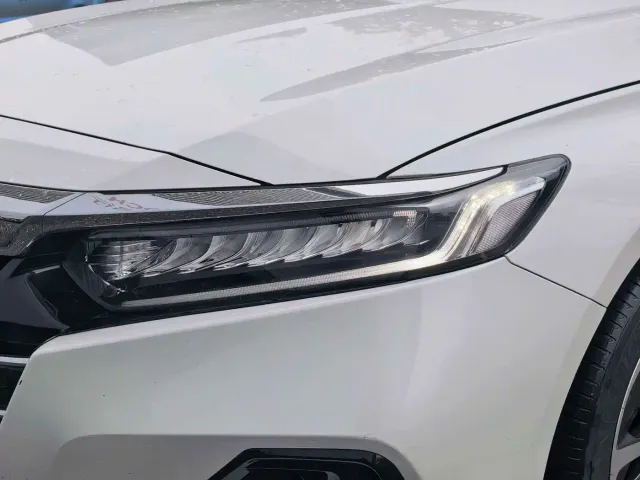 Honda Accord — Фото автомобиля 7