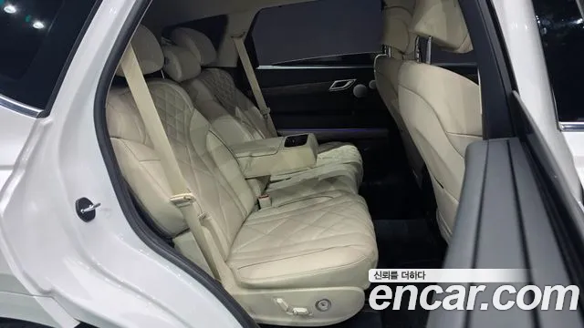 Genesis GV80 — Фото автомобиля 16