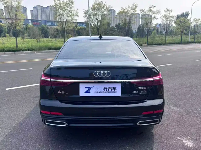 Audi A6L — Фото автомобиля 8