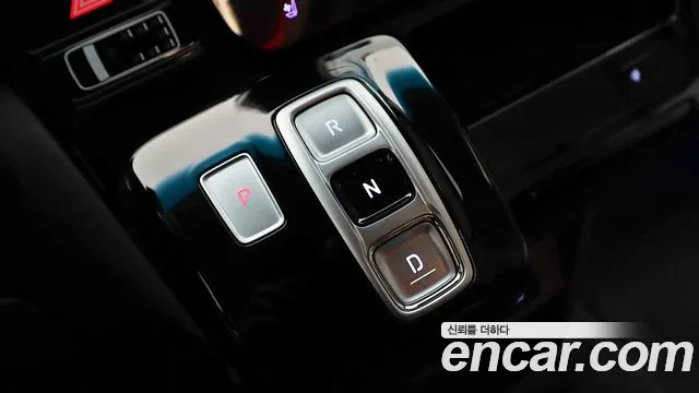 Hyundai Staria — Фото автомобиля 13