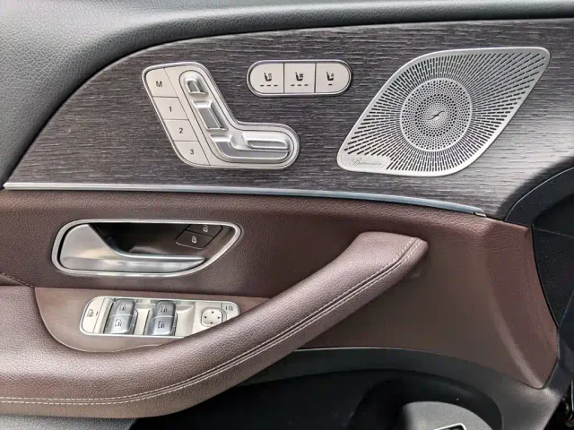 Mercedes-Benz GLE-Class — Фото автомобиля 5