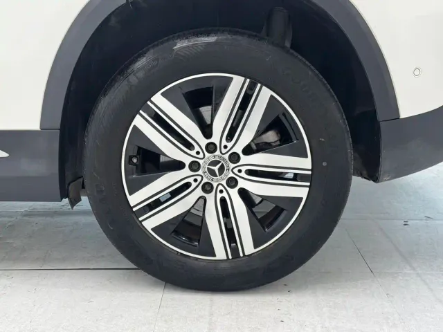 Mercedes-Benz EQA — Фото автомобиля 10