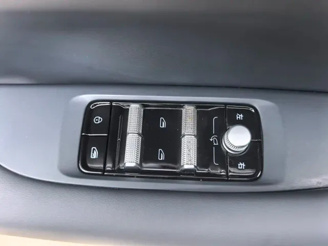 Geely Galaxy E5 — Фото автомобиля 22