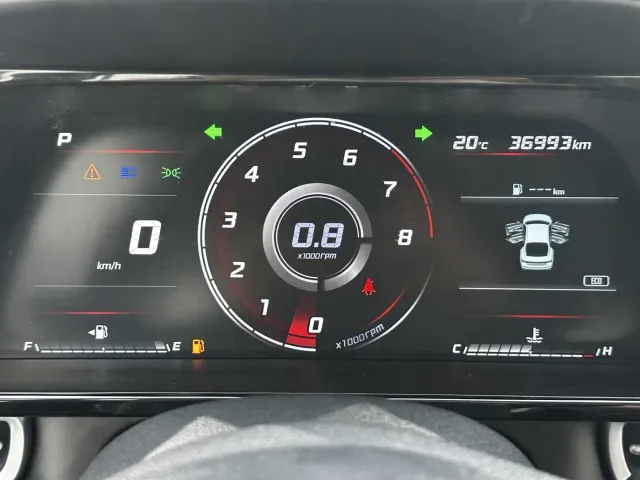 Hyundai Elantra — Фото автомобиля 18
