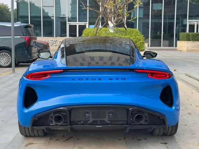 Lotus Cars EMIRA 2021 2.0T DCT First Edition — Фото автомобиля 4
