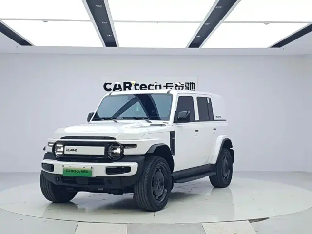 Фотография автомобиля — iCAR V23