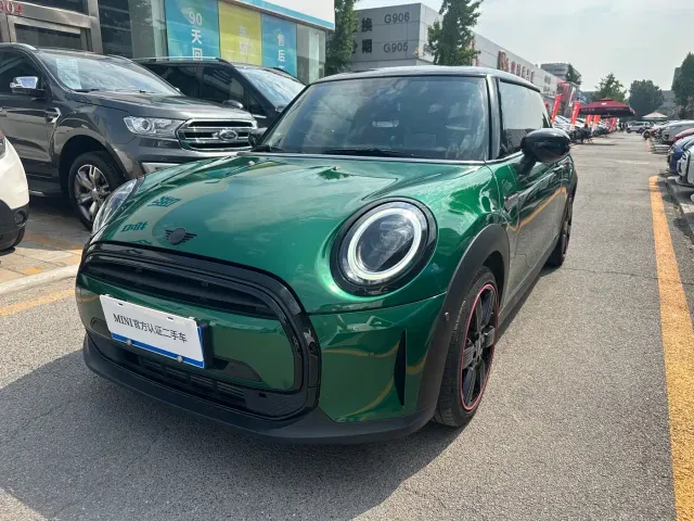 MINI Hatch — Фото автомобиля 3