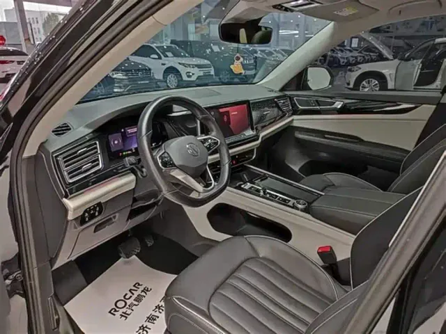 Volkswagen Teramont — Фото автомобиля 4