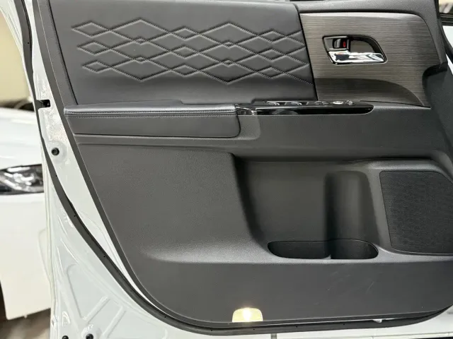 Honda Elysion — Фото автомобиля 26