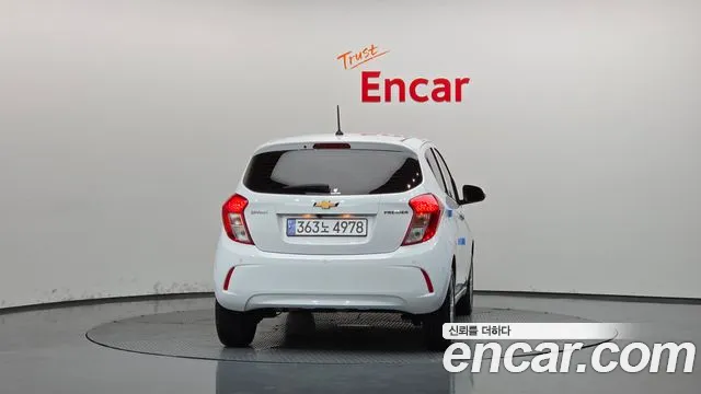 Chevrolet Spark — Фото автомобиля 4