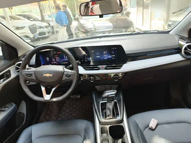 Chevrolet Monza — Фото автомобиля 9