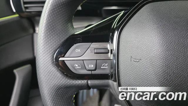 Peugeot 308 — Фото автомобиля 15