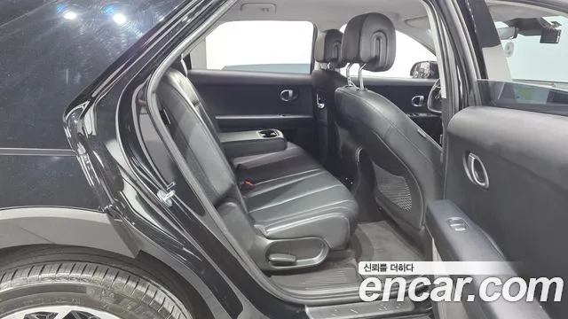 Hyundai Ioniq 5 — Фото автомобиля 17