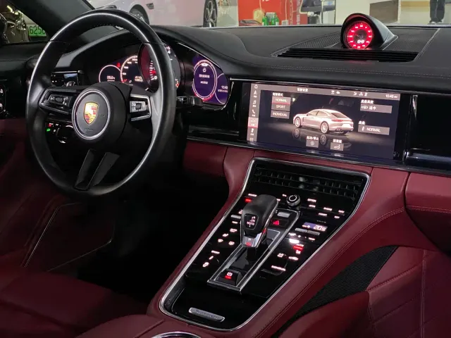 Porsche Panamera — Фото автомобиля 13
