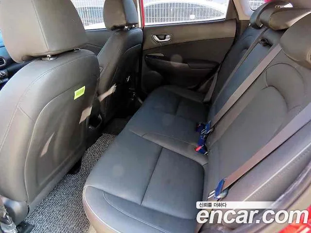 Hyundai Kona Kona (New) — Фото автомобиля 8