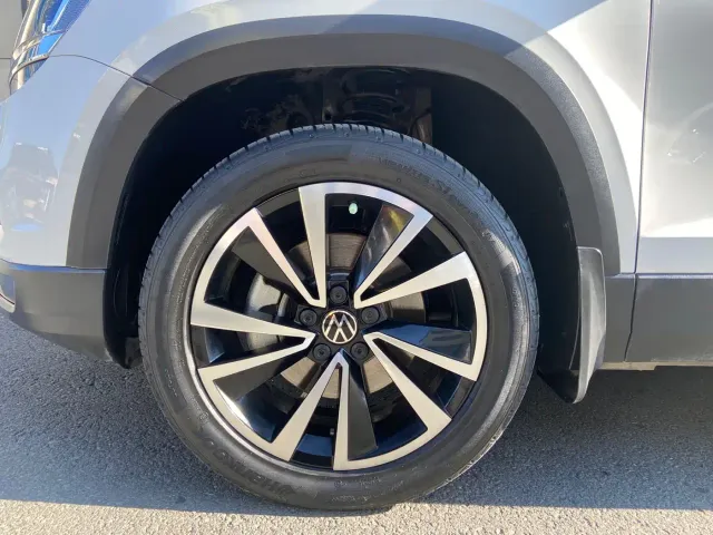 Volkswagen Tharu — Фото автомобиля 22