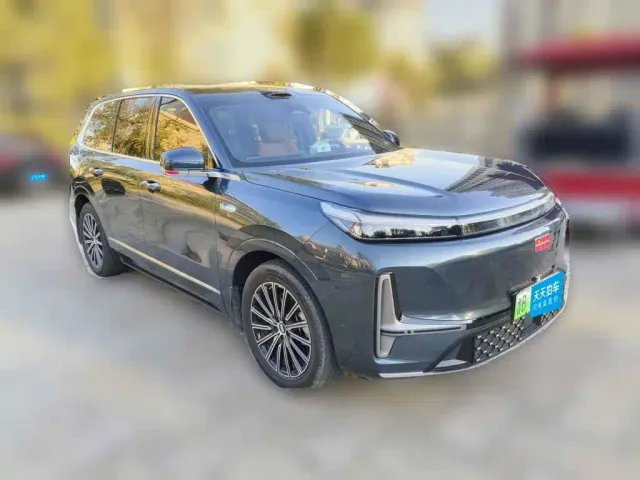 Geely Galaxy M9 — Фото автомобиля 3