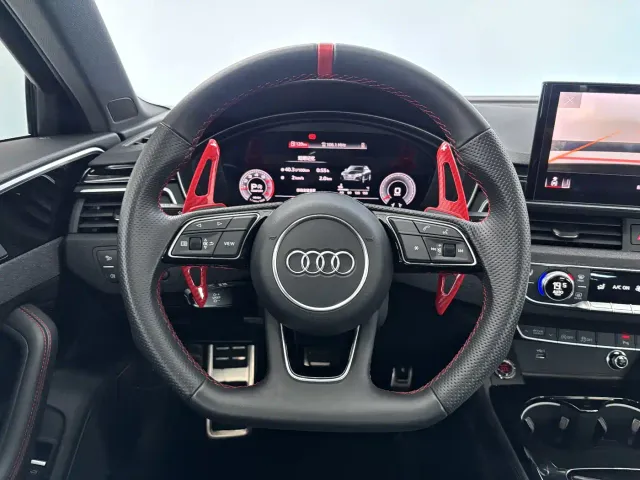 Audi A4L — Фото автомобиля 16