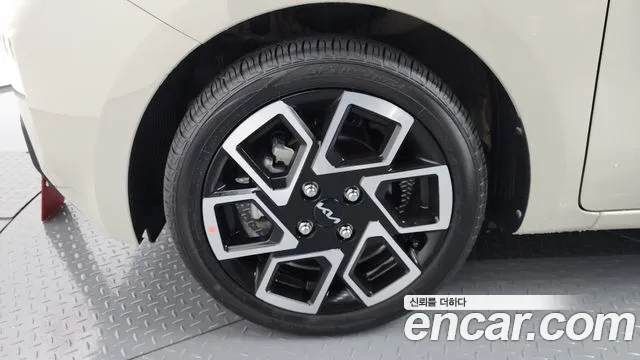 Kia RAY Новый Kia Ray Signature — Фото автомобиля 5