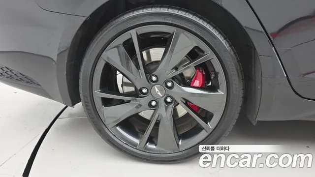 Genesis G70 — Фото автомобиля 5