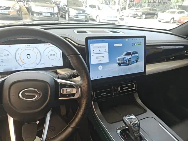 GAC Trumpchi GS8 — Фото автомобиля 9