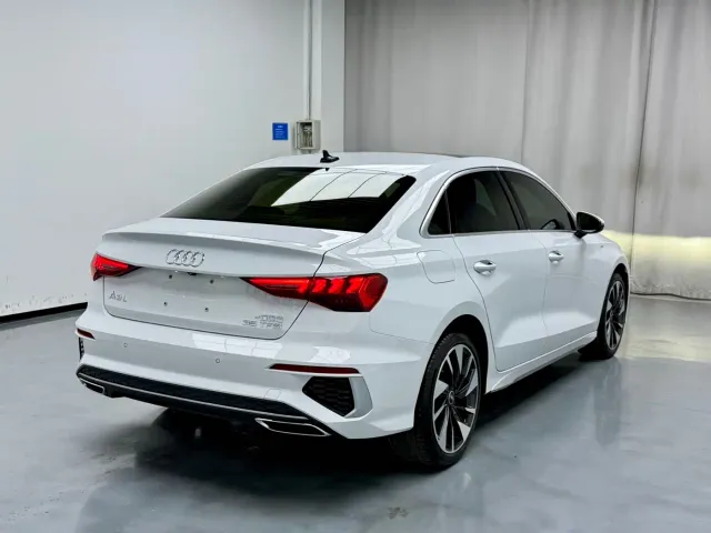Audi A3 — Фото автомобиля 16